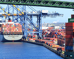 West Coast Ports: Whats Happening & Why Retailers Care