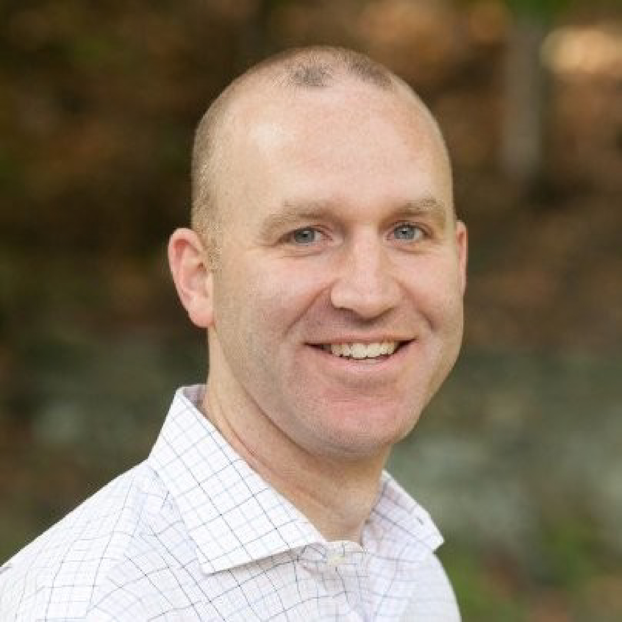LINK Advisory Board Headshots 300x300_Rob Lewis.jpg