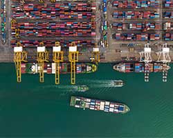 Retailers Welcome Tentative Deal to Keep Ports Open for Business